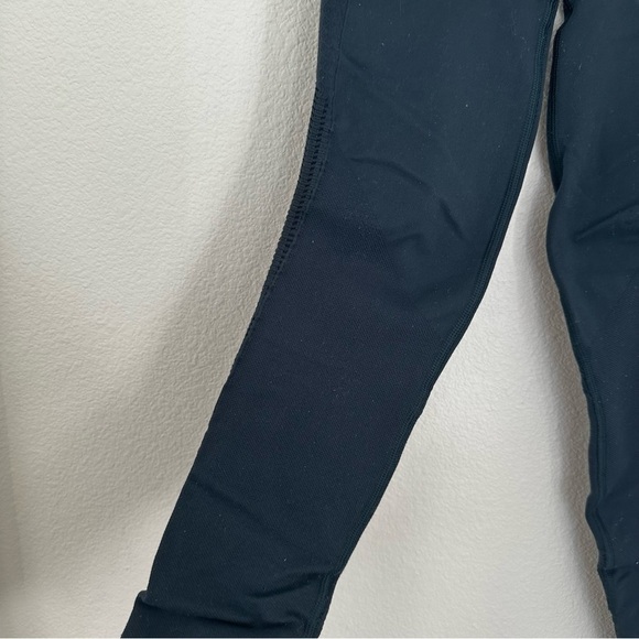Lululemon Ebb To Street Leggings Bottom Perforation Deep Teal Emerald Size 2 - Picture 8 of 8